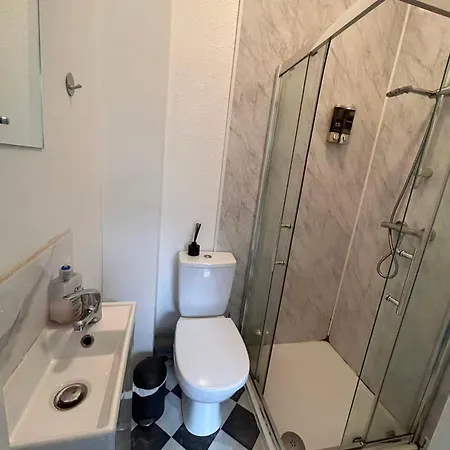 فندق مبيت وإفطار 13 Frankfield Terrace, Summerhill South, Cork, T12 Py79 *