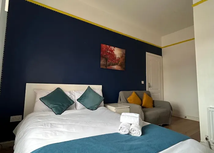 فندق مبيت وإفطار 13 Summerhill South