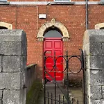 13 Summerhill South