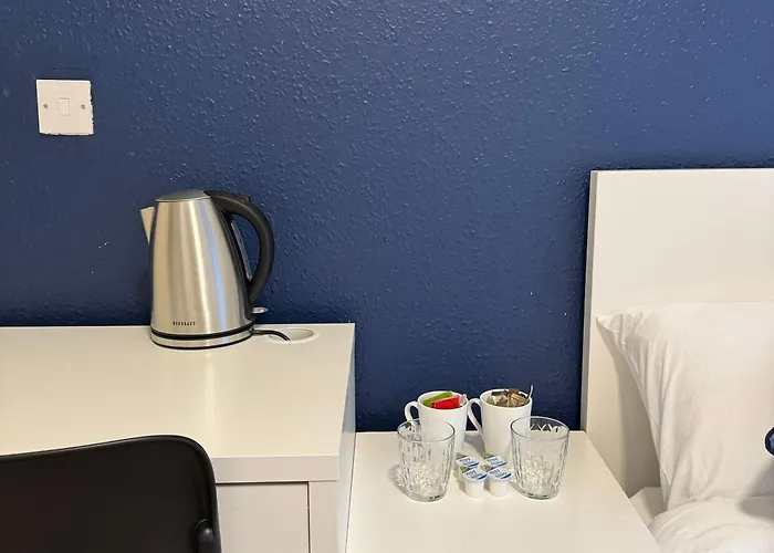 13 Summerhill South Bed & Breakfast *