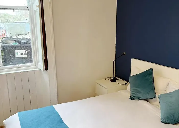 13 Summerhill South Bed & Breakfast Cork